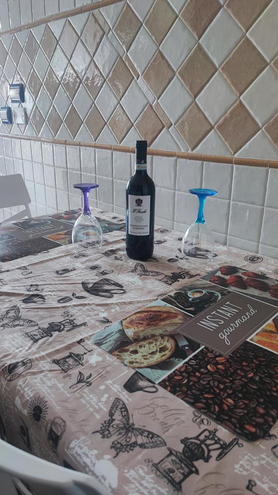 Love Home Apartament Near The Airport Fiumicino Zewnętrze zdjęcie